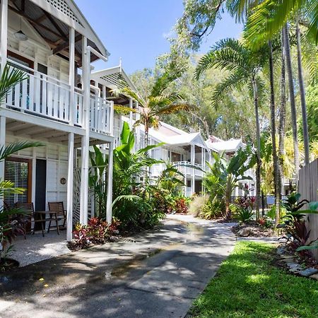 The Queenslander Fullmoon Apartment Port Douglas Exterior photo